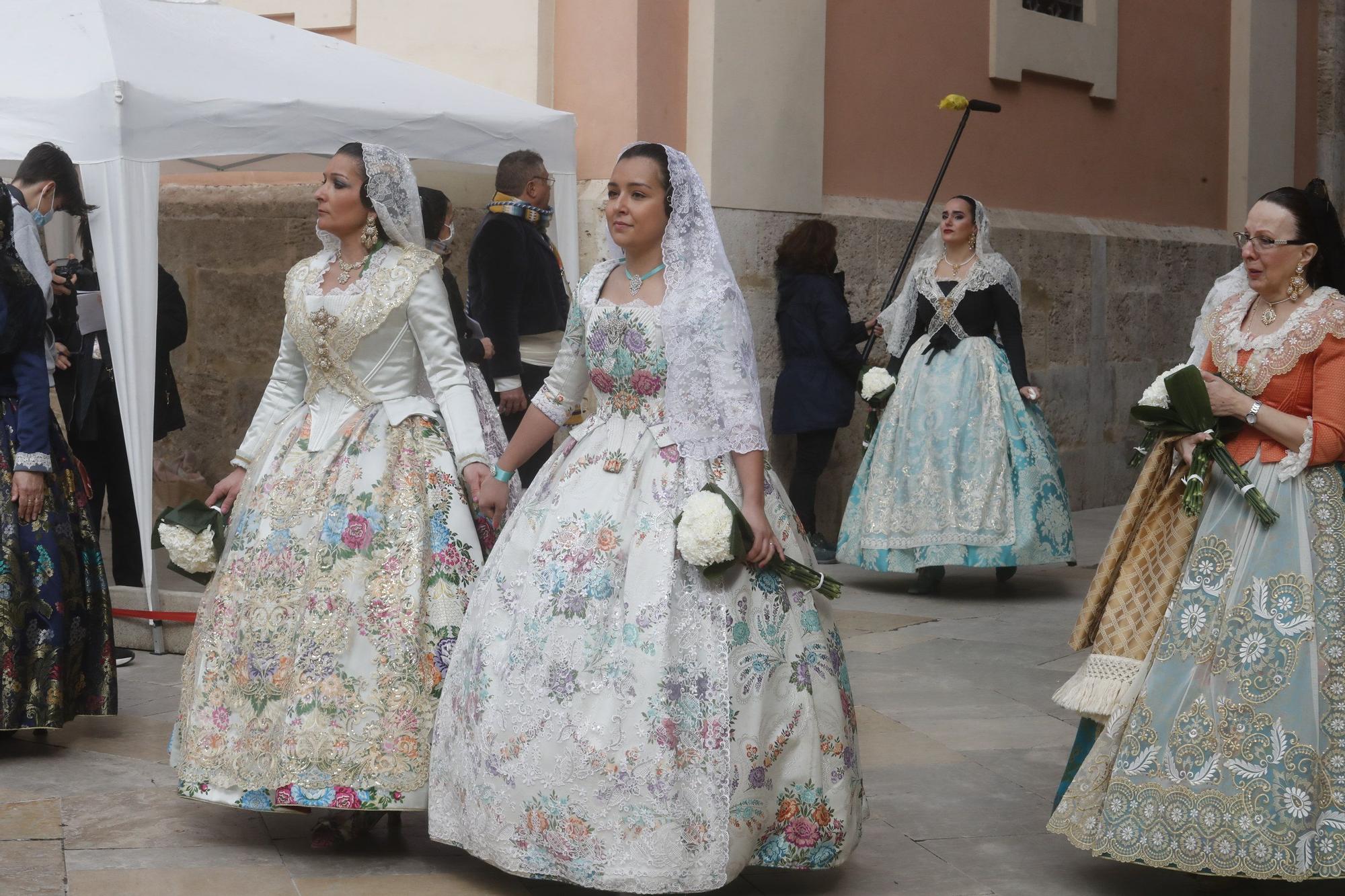 Búscate en el segundo día de ofrenda por la calle de la Paz (entre las 15:30 a las 17:00 horas)