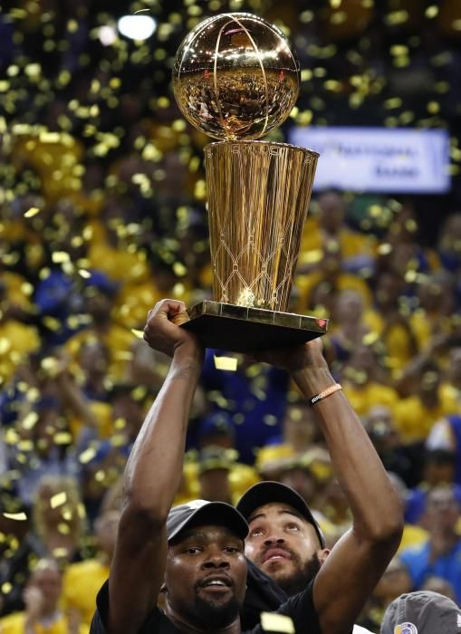 Los Warriors de Kevin Durant, campeones de la NBA