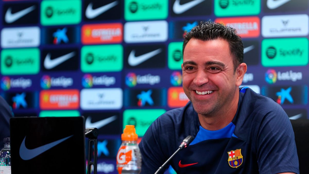 Xavi Hernández en rueda de prensa