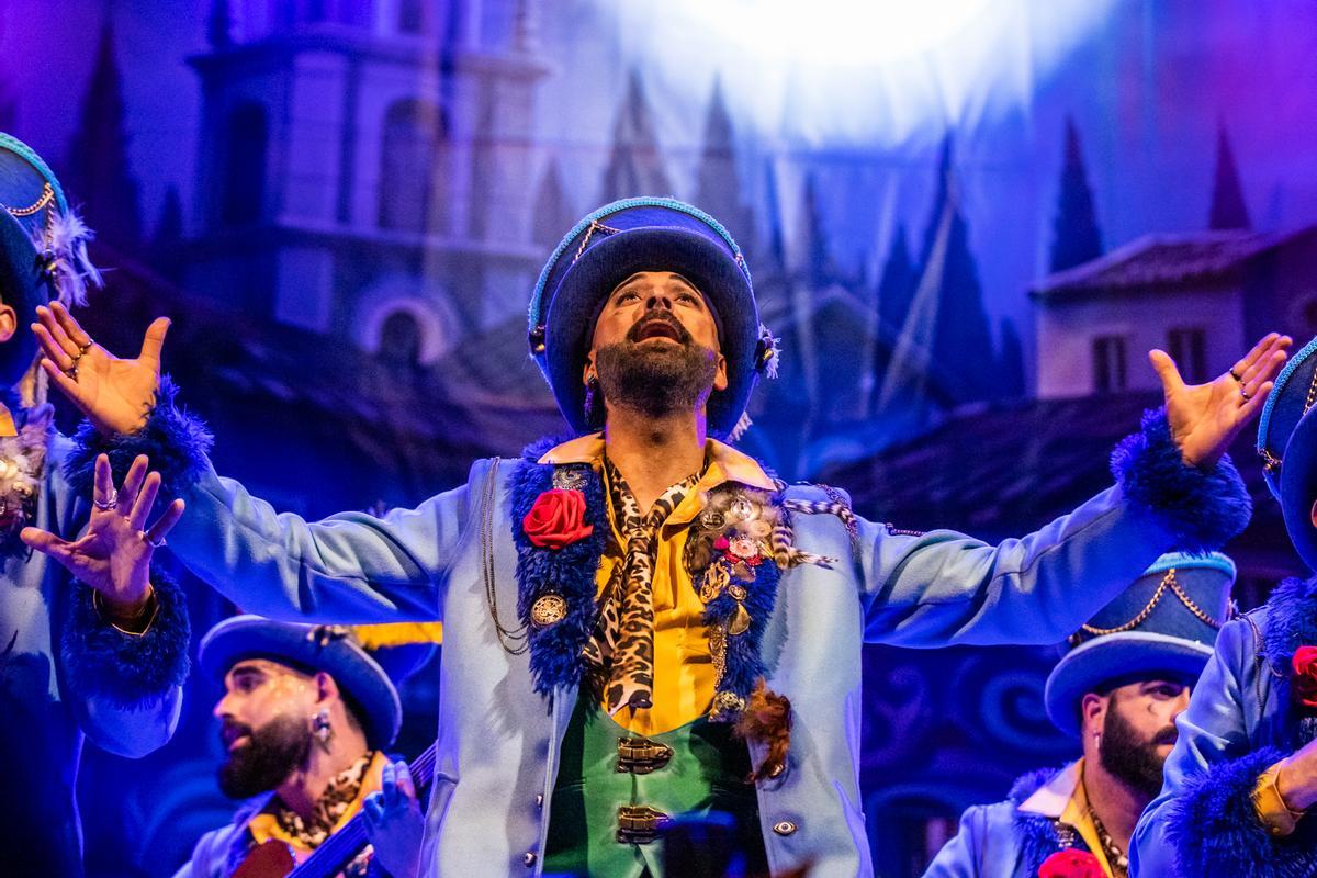 La comparsa 'El desvelo' cerró la Gran Final.