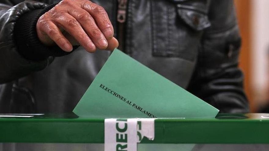 Imagen de archivo de las últimas elecciones autonómicas de Andalucía.