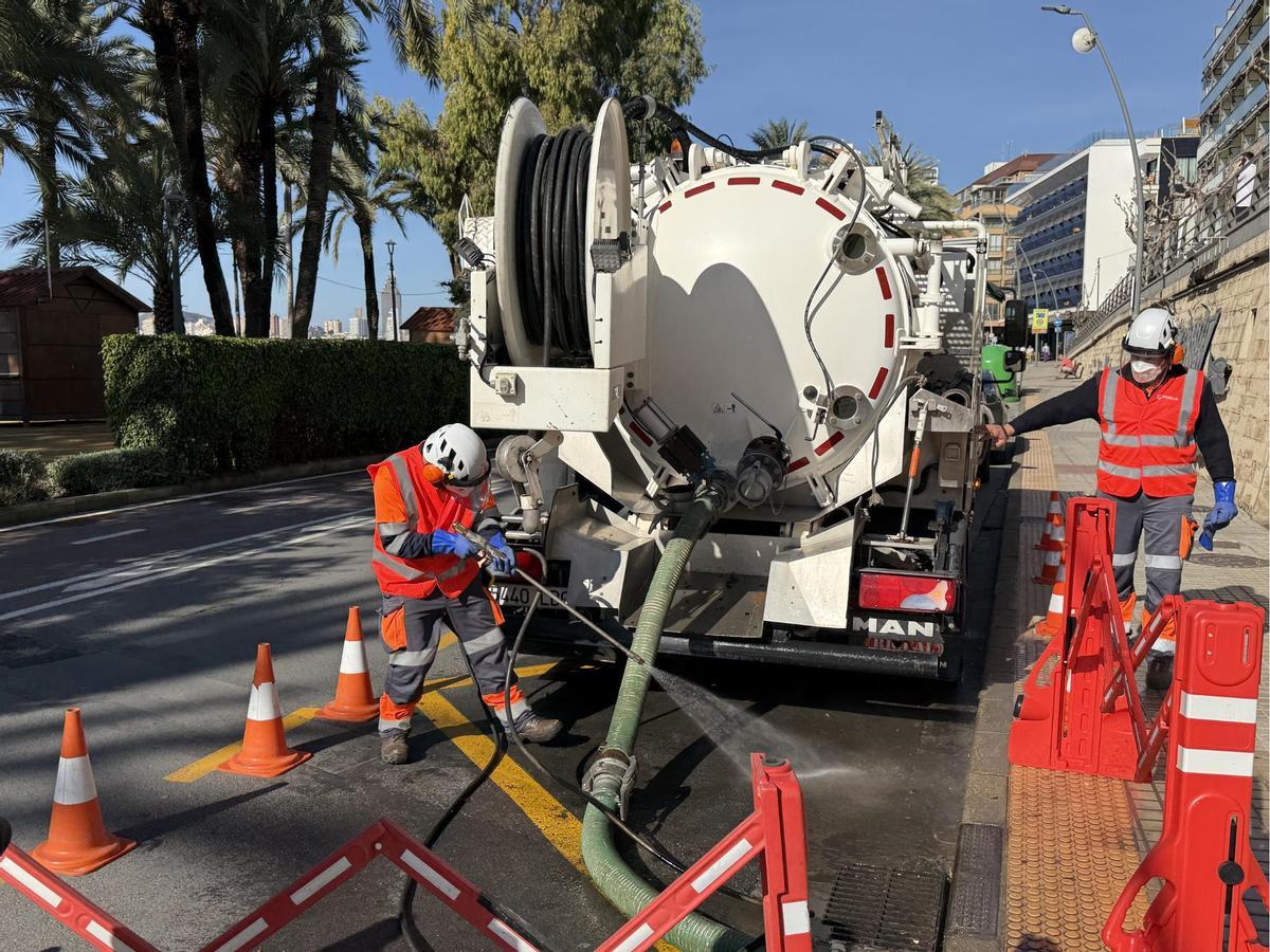 Benidorm ha destinado más de 13 millones de euros en los últimos 20 años a la mejora y mantenimiento de su red de alcantarillado.