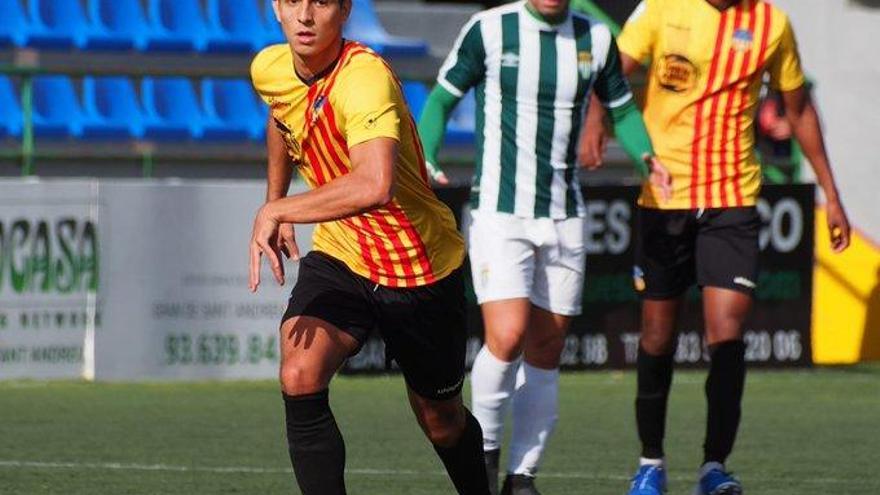 Un moment del partit Sant Andreu-Peralada.