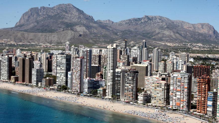 Airbnb en Benidorm: mil pisos y 8 millones al año