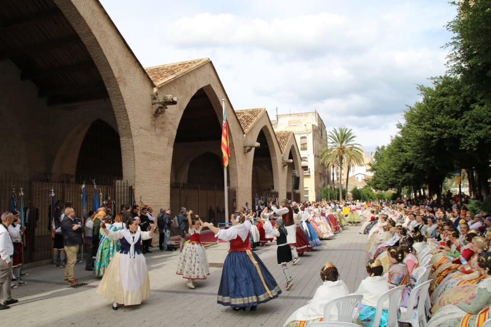 Homenaje a la Senyera de las fallas del Marítimo