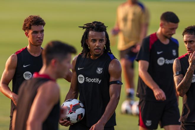 Así ha sido el entrenamiento del Barça en la Base Naval de la Marina de Annapolis para preparar el clásico