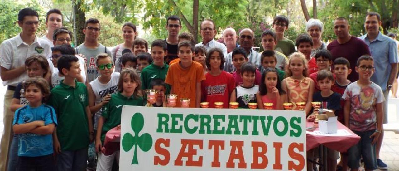 Miguel Asins, de Massanassa, gana el Torneo de Escuelas de Ajedrez celebrado en Xàtiva