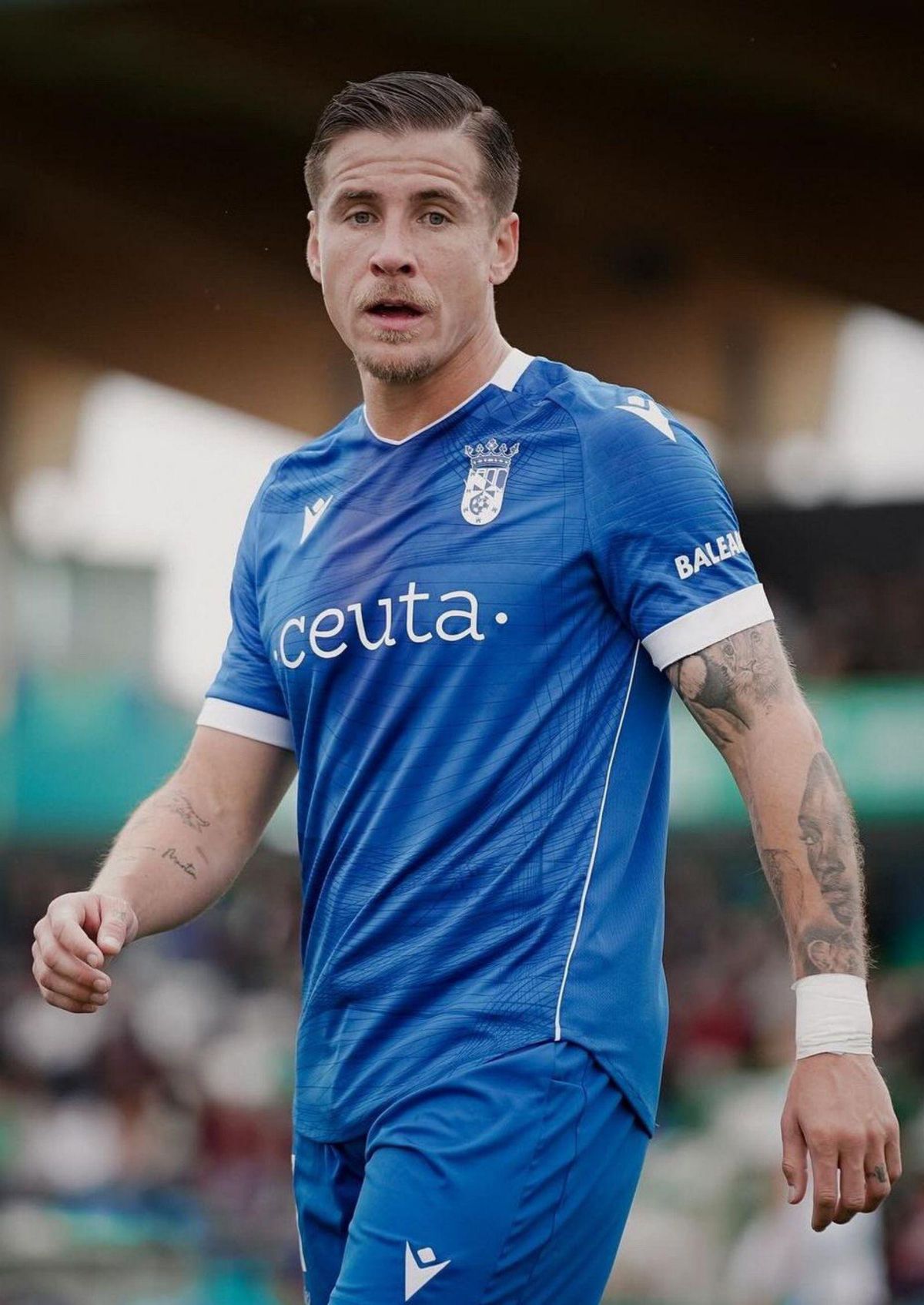 El murciano Daniel Aquino, durante un partido esta temporada. | PRENSA AD CEUTA FC