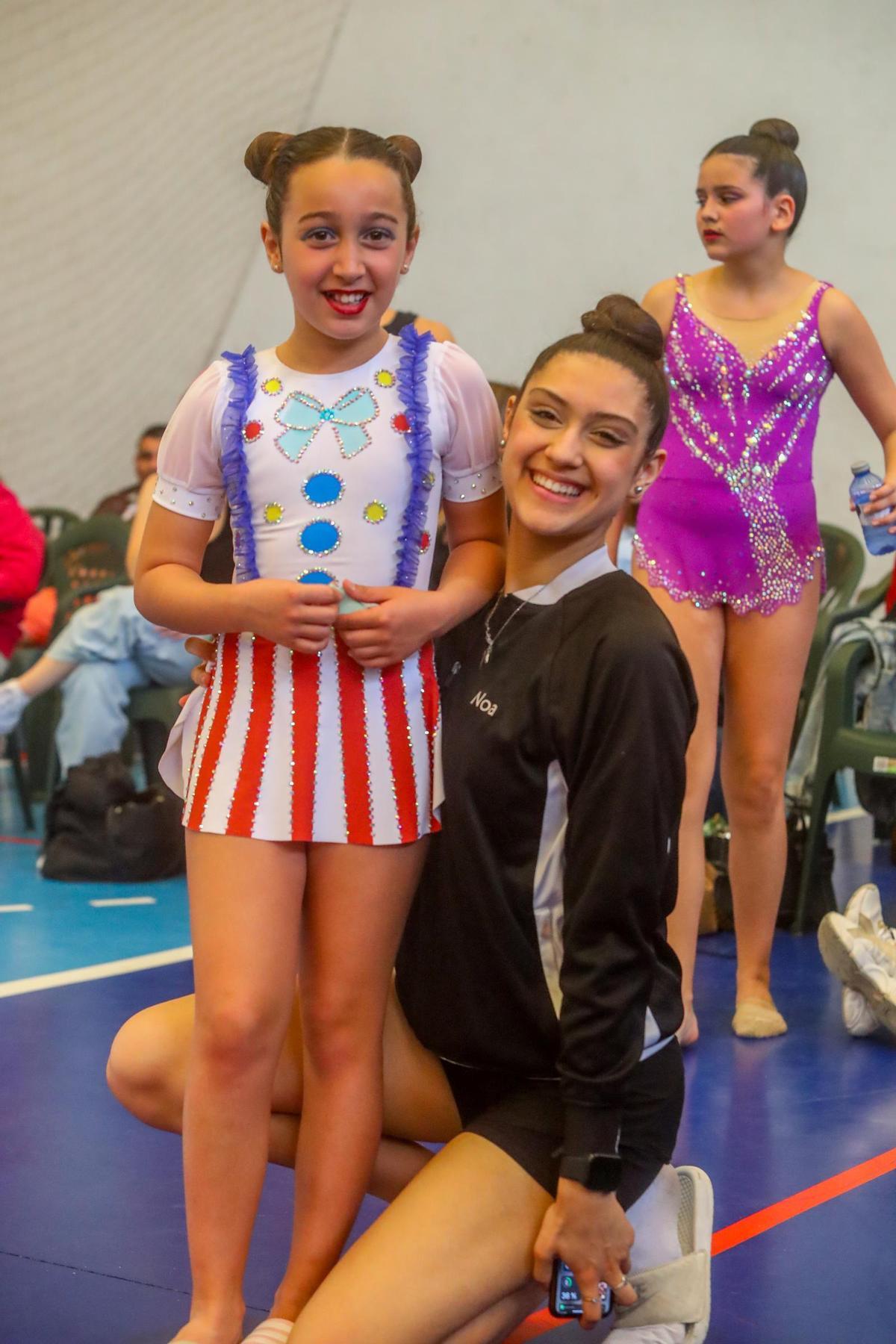 El Torneo Vilarousa hace de la gimnasia rítmica un espectáculo en Catoira