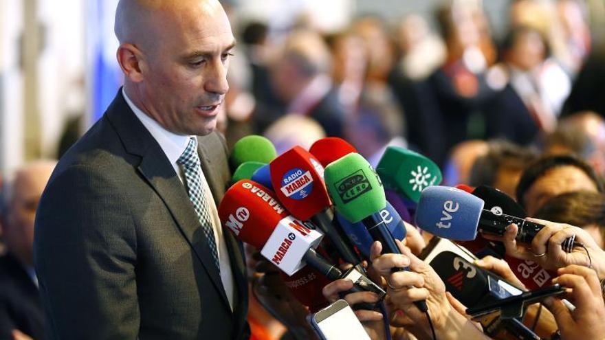 Rubiales: &quot;Es muy posible que este año la Supercopa se juegue a partido único&quot;