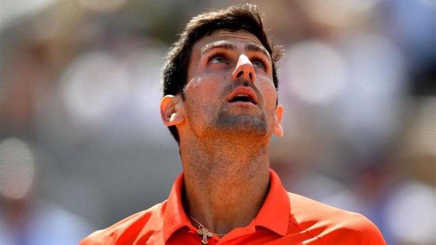 Djokovic y Thiem, resolutivos e implacables en Roland Garros