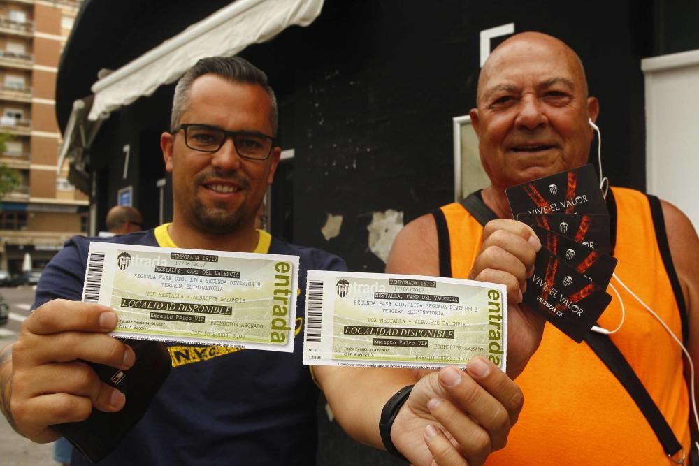 Colas en Mestalla para comprar entradas para el Mestalla-Albacete