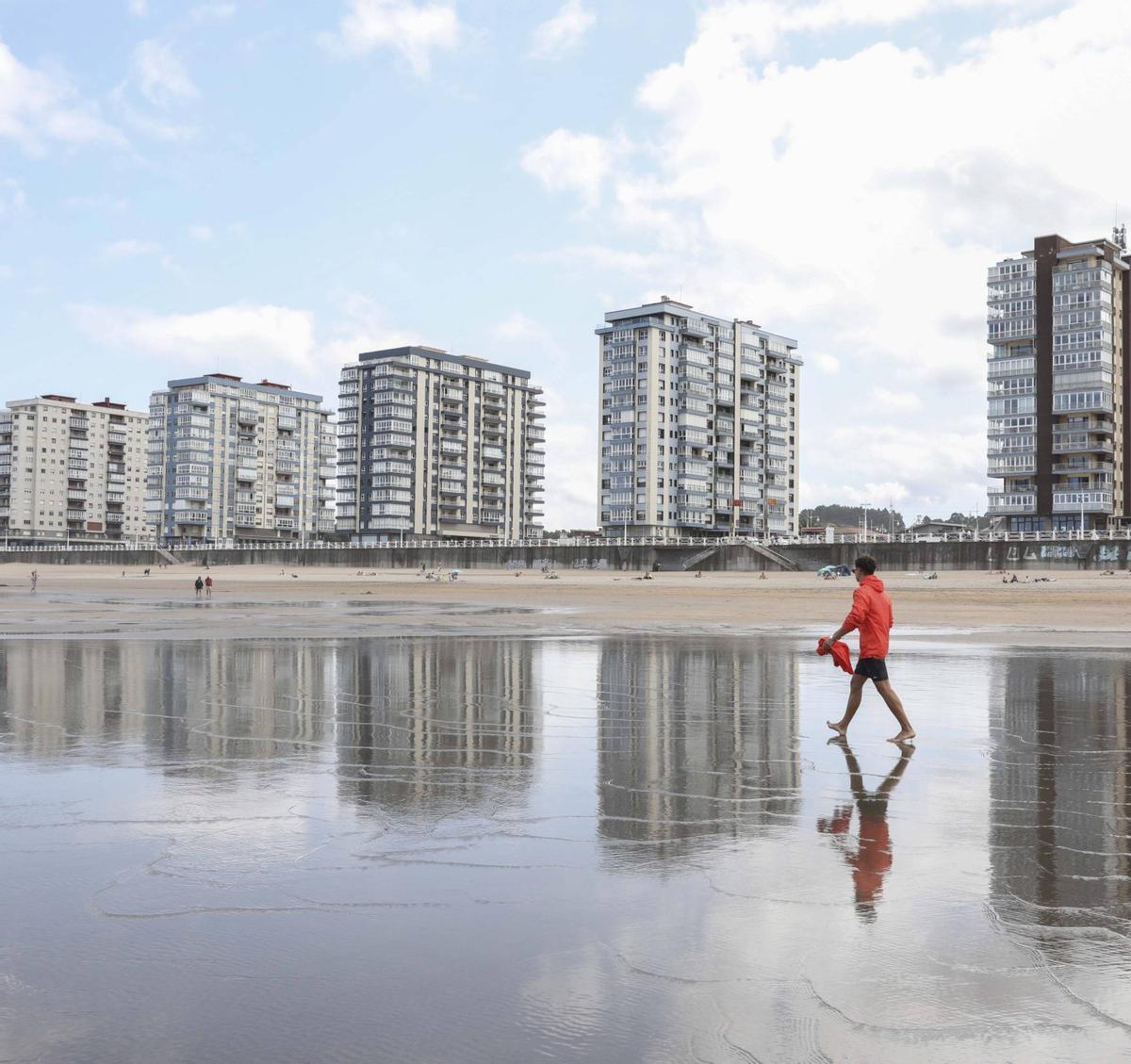 Playa de Salinas. | LNE