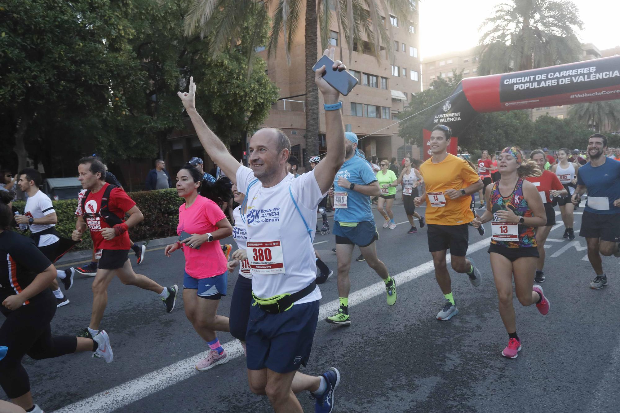 ¡Búscate en la X Carrera de la Universitat de València!