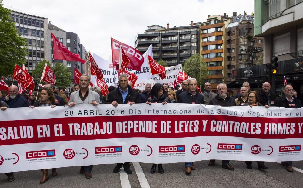 Manifestación de los sindeicatos contra la siniestralidad laboral