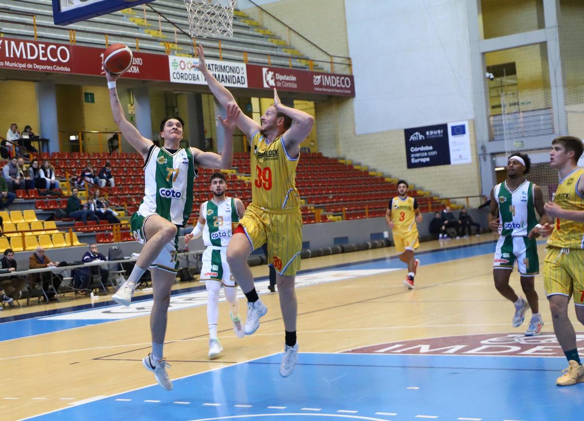 Coto Córdoba Baloncesto-Portuense: el partido de Liga EBA en imágenes