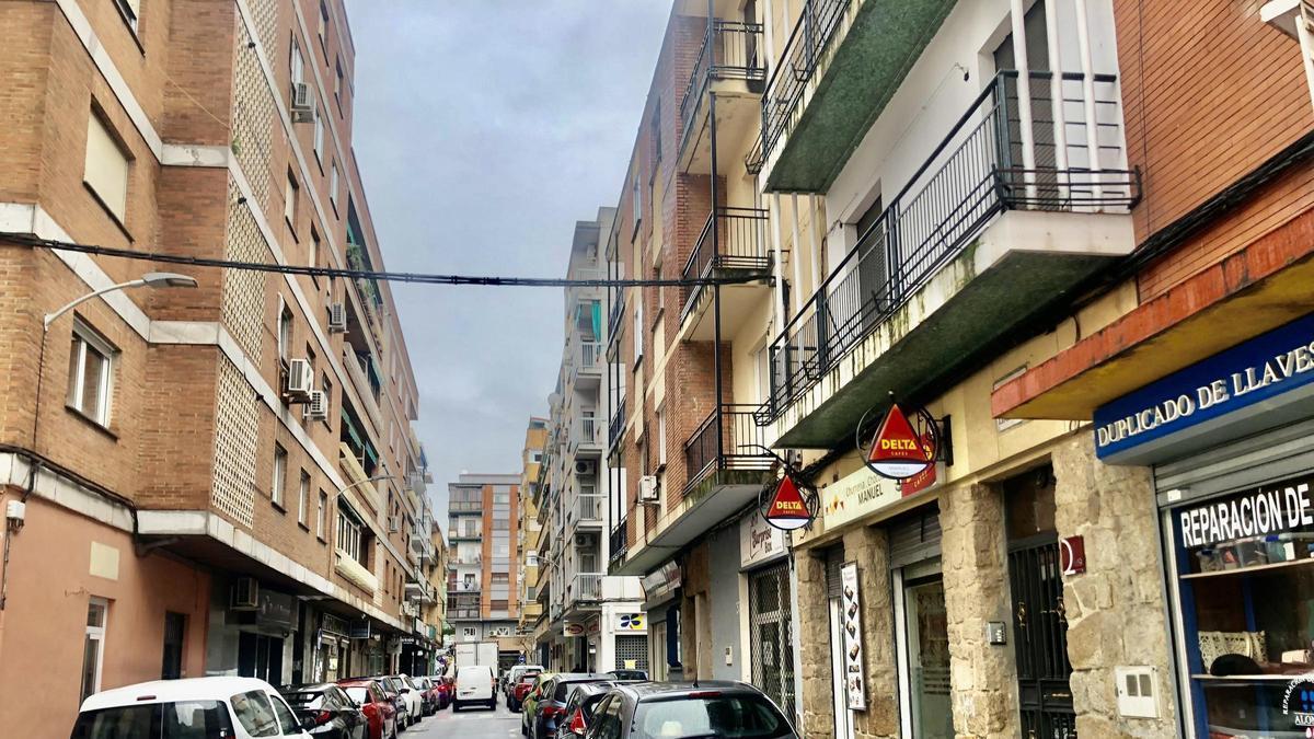 Vídeo | Paseo matutino por la calle Badajoz