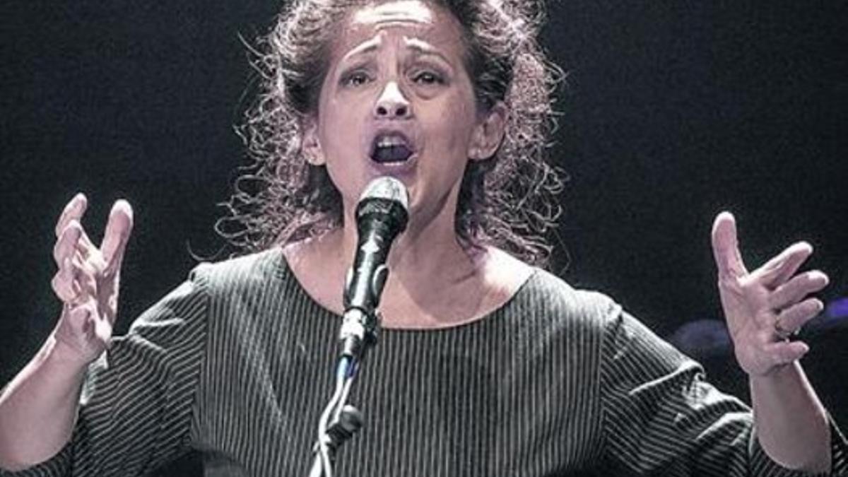 Perla Batalla, en el Teatre Joventut de L'Hospitalet.