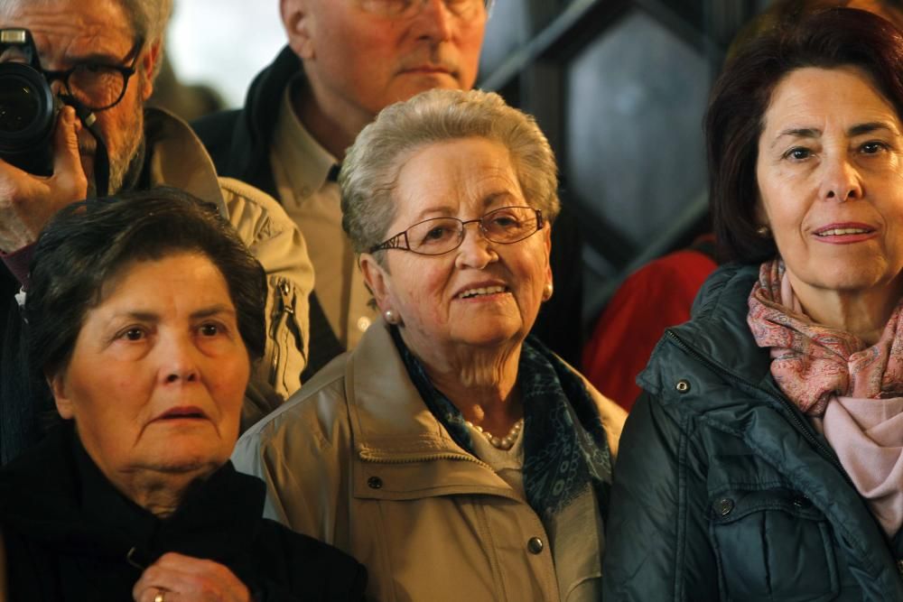 Vecinos de Morella, de visita en el Palau de la Generalitat