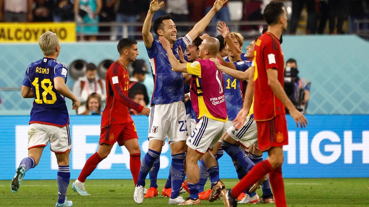 FIFA World Cup Qatar 2022 - Group E - Japan v Spain