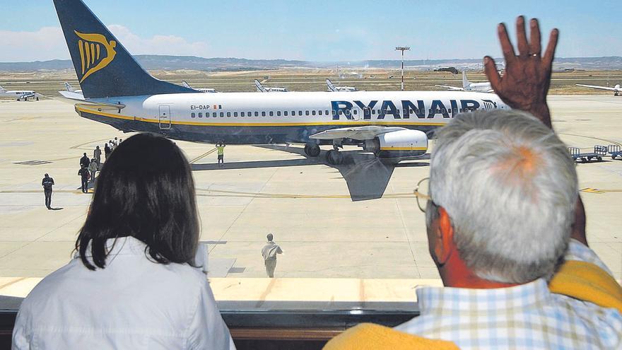 Ryanair abre la puerta a la base en Zaragoza pero busca &quot;un mayor flujo&quot; de pasajeros