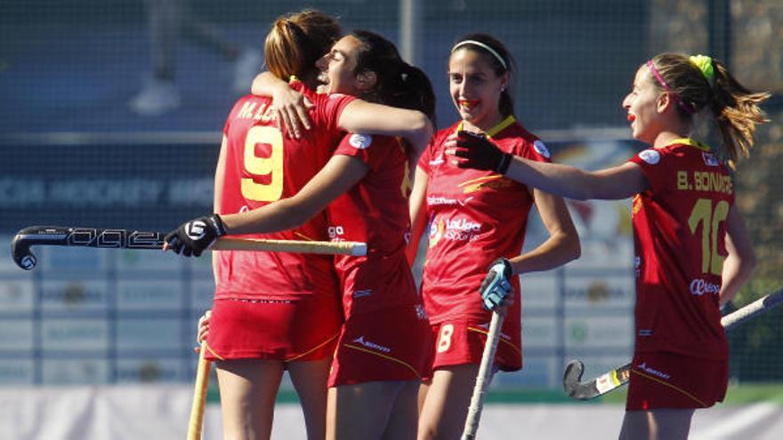 Momento del partido de semifinales entre España y Ghana.