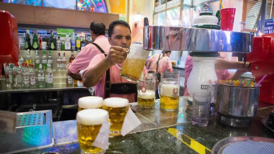 Llega la fiesta de la cerveza: la Oktoberfest abre sus puertas en el Pueblo Español