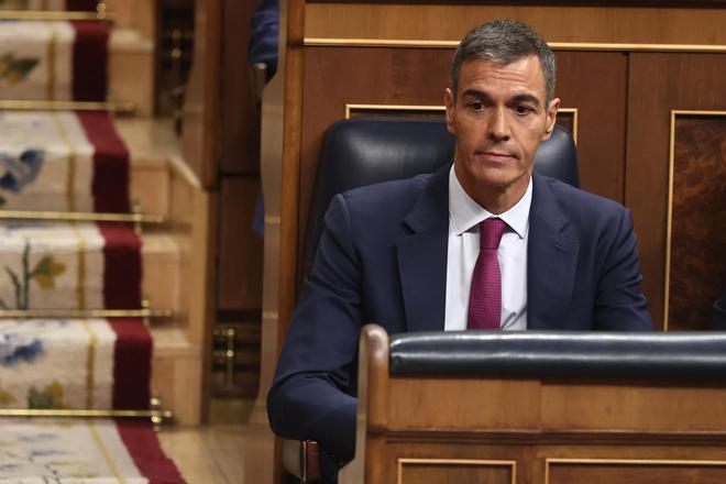 El Gobierno no descarta distribuir a los migrantes de Ceuta entre las comunidades autónomas