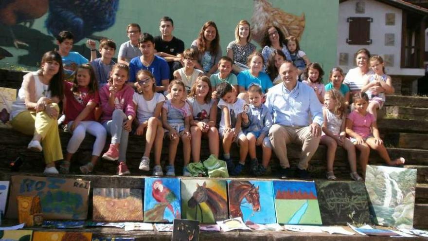 Clausura del curso de pintura de la Fundación Paco Lareo