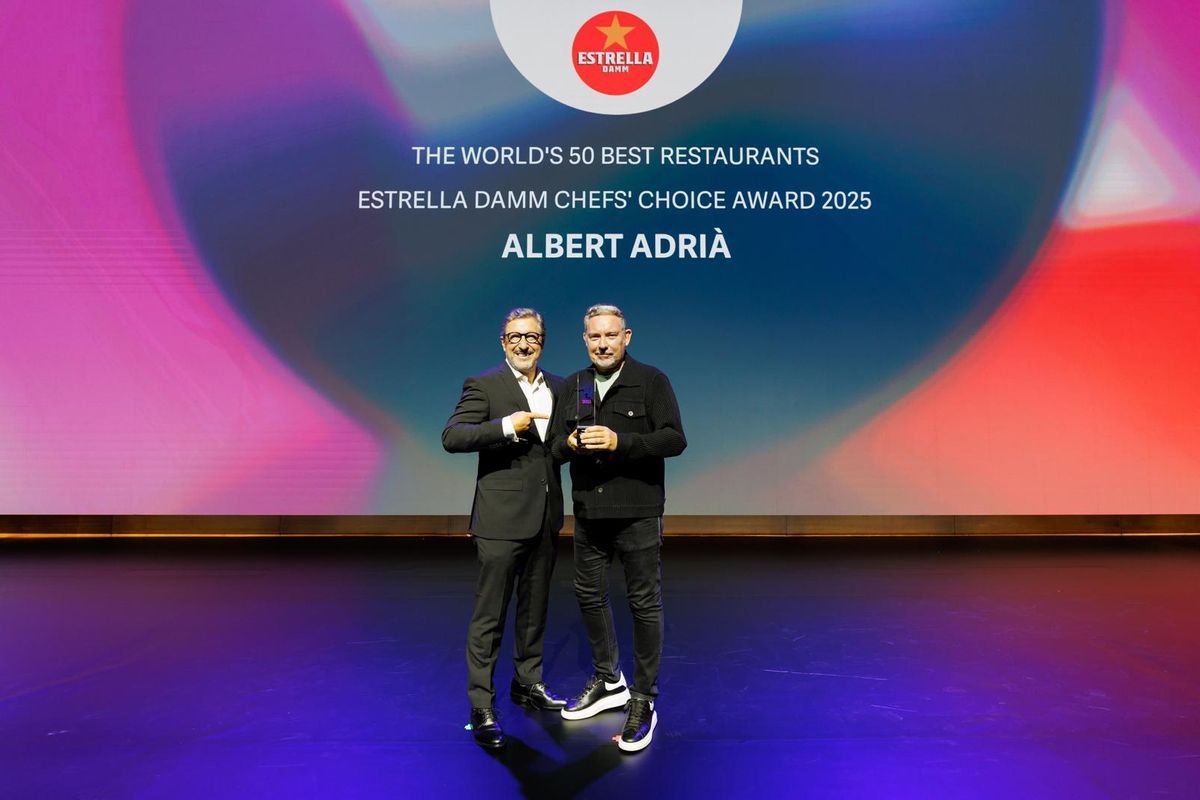 Joan Roca, junto a Albert Adriá.