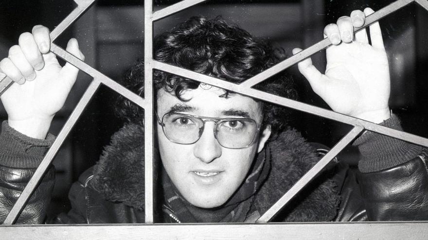 Una novel·la d'aventures biografia l'escriptor Roberto Bolaño