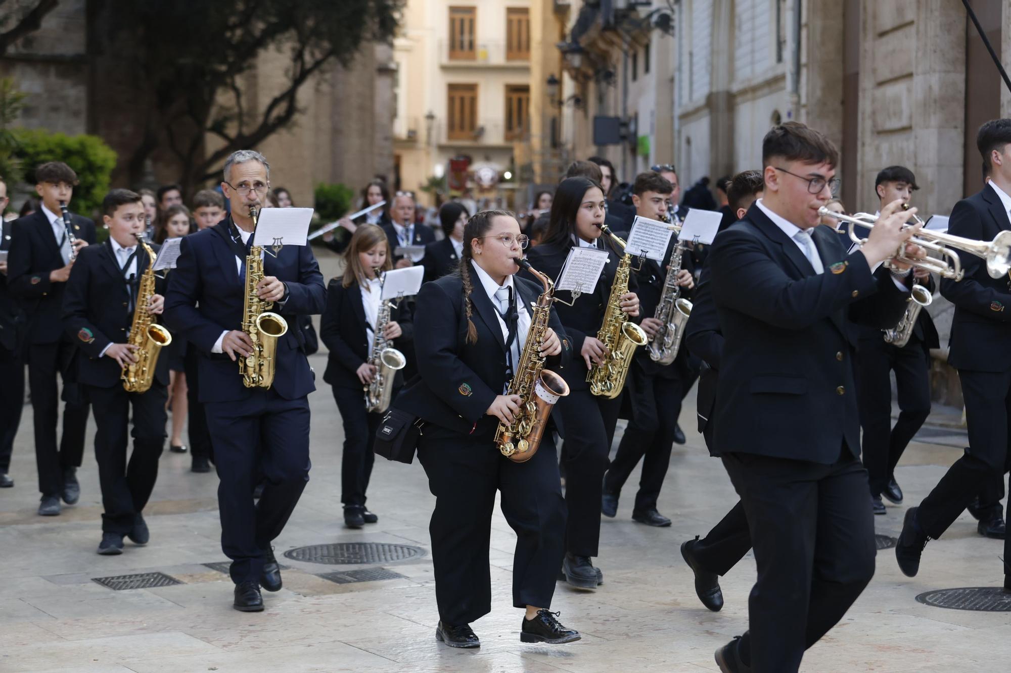 Fallas 2023 | Antología de músicos en la Ofrenda del día 17