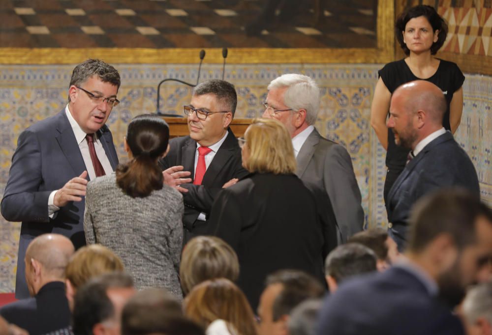 Toma de posesión de los consellers del Botànic II