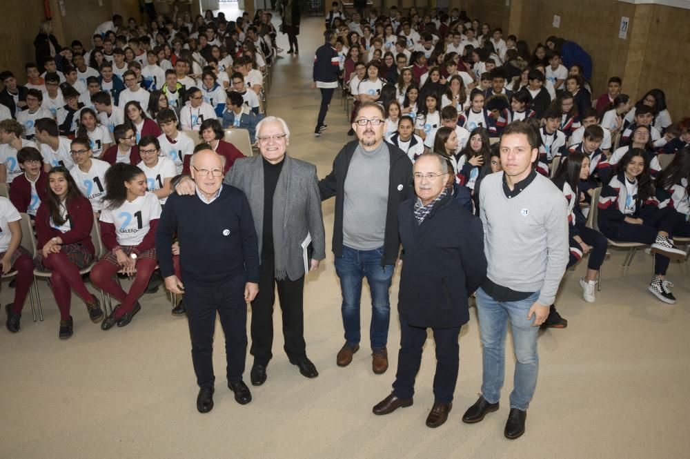 Presentación da campaña '21 días co galego' no Fogar de Santa Margarita