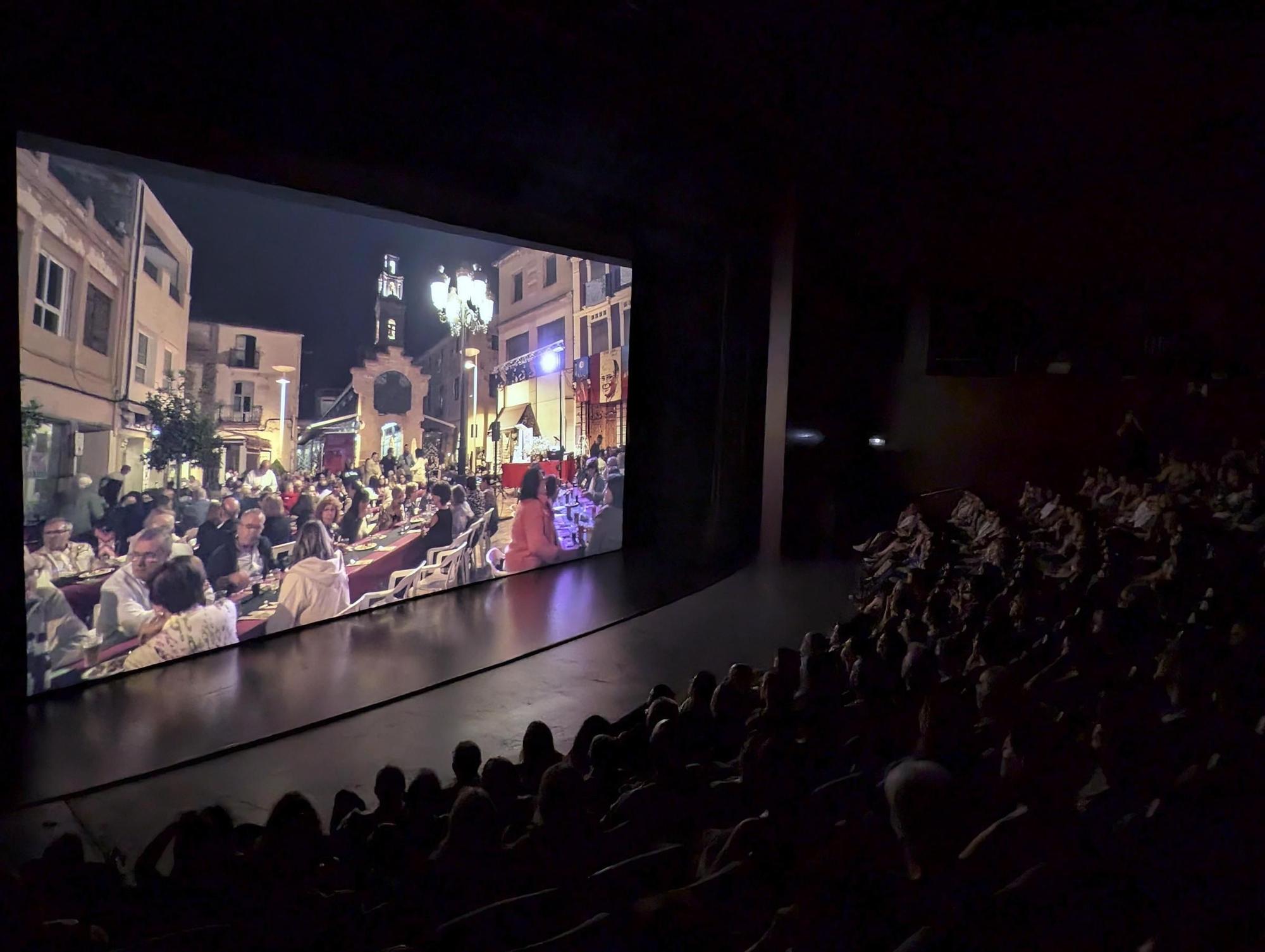 Así fue el preestreno del documental "Seràs per sempre" en el Gran Teatre de Xàtiva