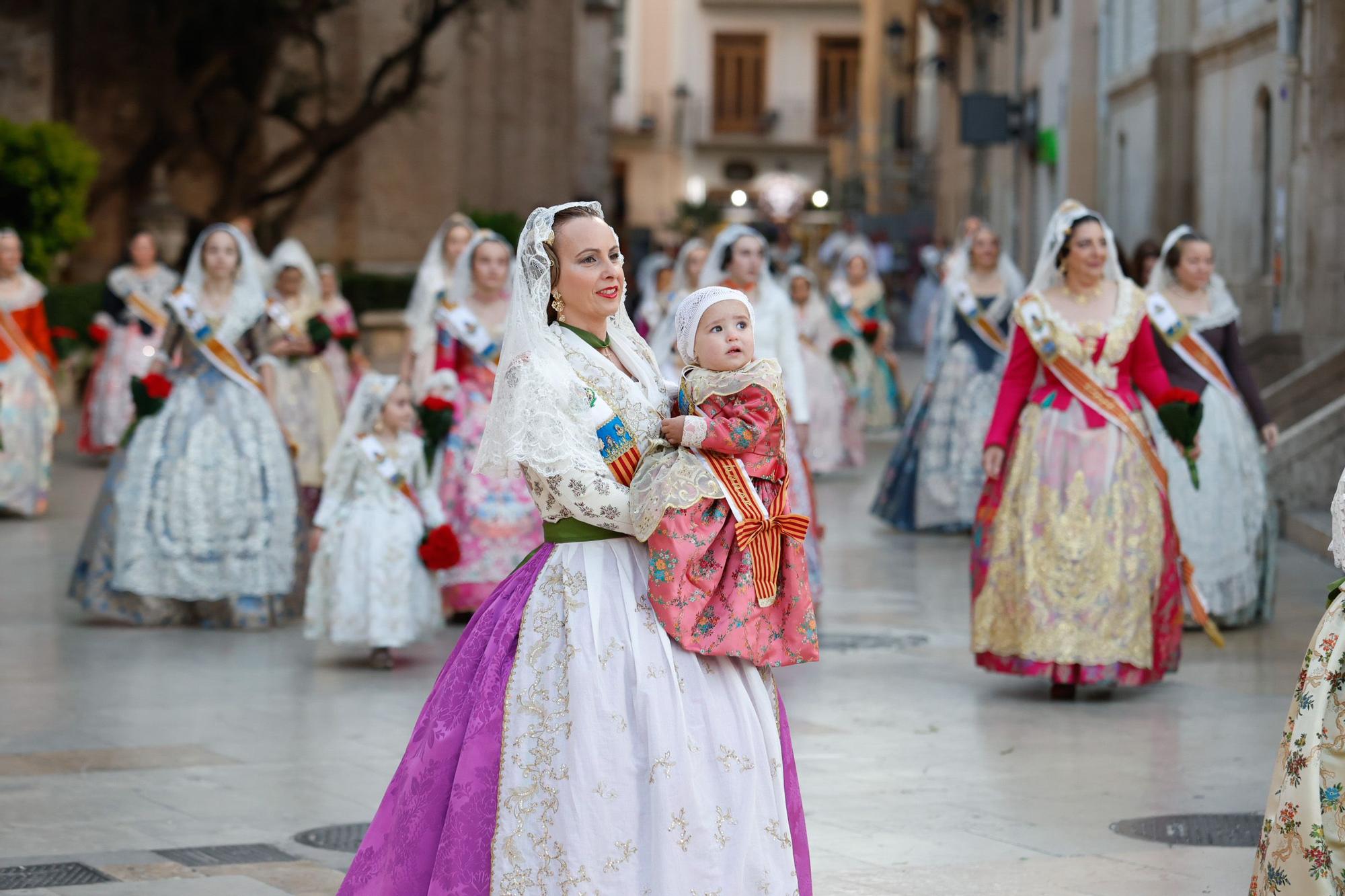 Búscate en el primer día de la Ofrenda en la calle San Vicente entre las 18:00 y las 19:00