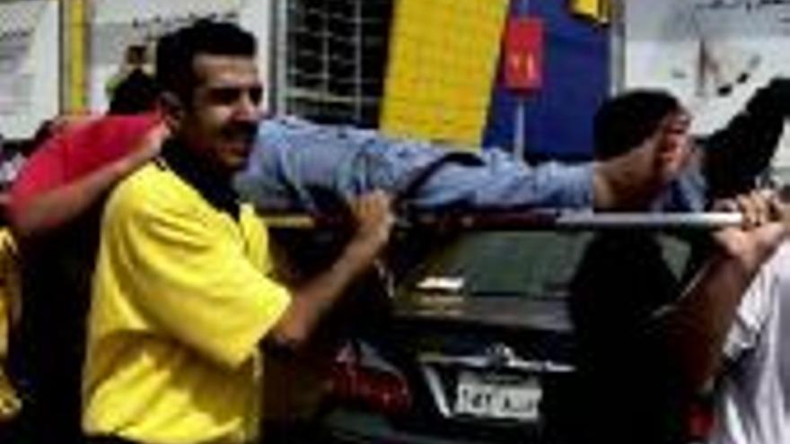 Tres muertos en un Ikea saudí por una avalancha de clientes