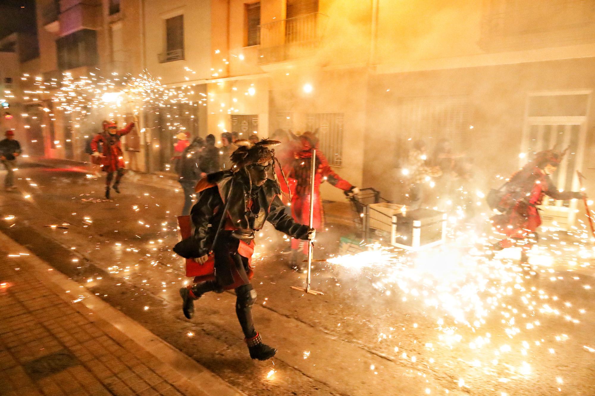 GALERÍA: Las mejores imágenes de los 'correfocs' el último día de fiestas en Vila-real