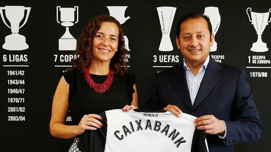 Caixabank renueva con el Valencia CF