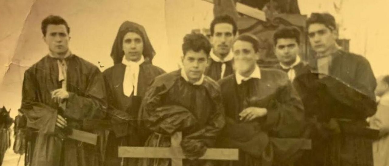 Fernando Penetier, Tomás Crespo, Antonio Pedrero, Pedro Mª Laperal, Luis Quico, Jesús Quinta y Fermín Crespo en 1955.