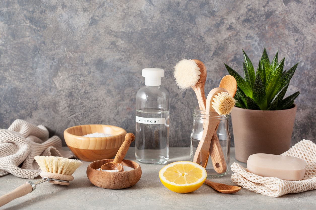 Ingredientes naturales para realizar distintos trucos caseros de limpieza