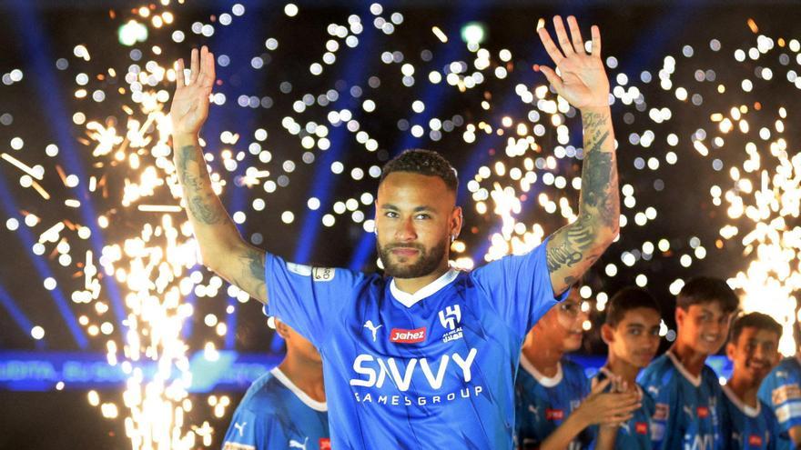 Neymar Jr., en su presentación como nuevo jugador del Al-Hilal de Arabia Saudí.