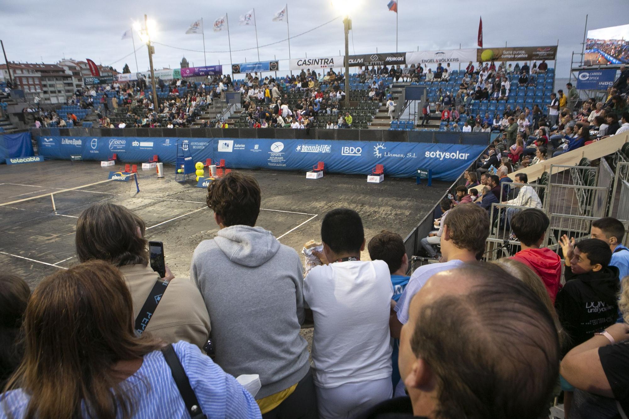 EN IMÁGENES: Así fue el regreso del torneo de tenis playa de Luanco