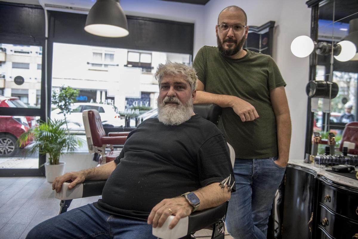 Interior de la peluquería de David y Alejandro.