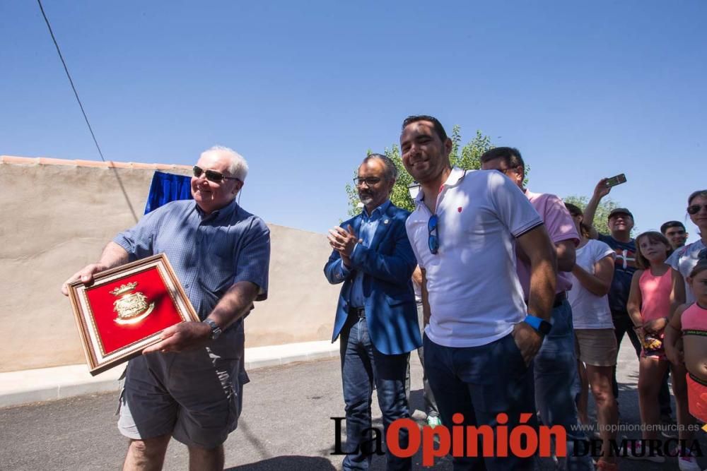 Calle al profesor Walker en la pedanía caravaqueña