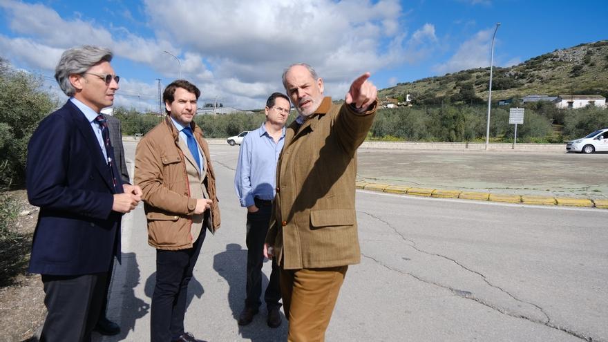 La Diputación de Córdoba acometerá mejoras en varias carreteras de Cabra