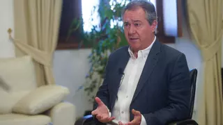 Espadas reclama a Moreno "grandes acuerdos" por el bien de Andalucía