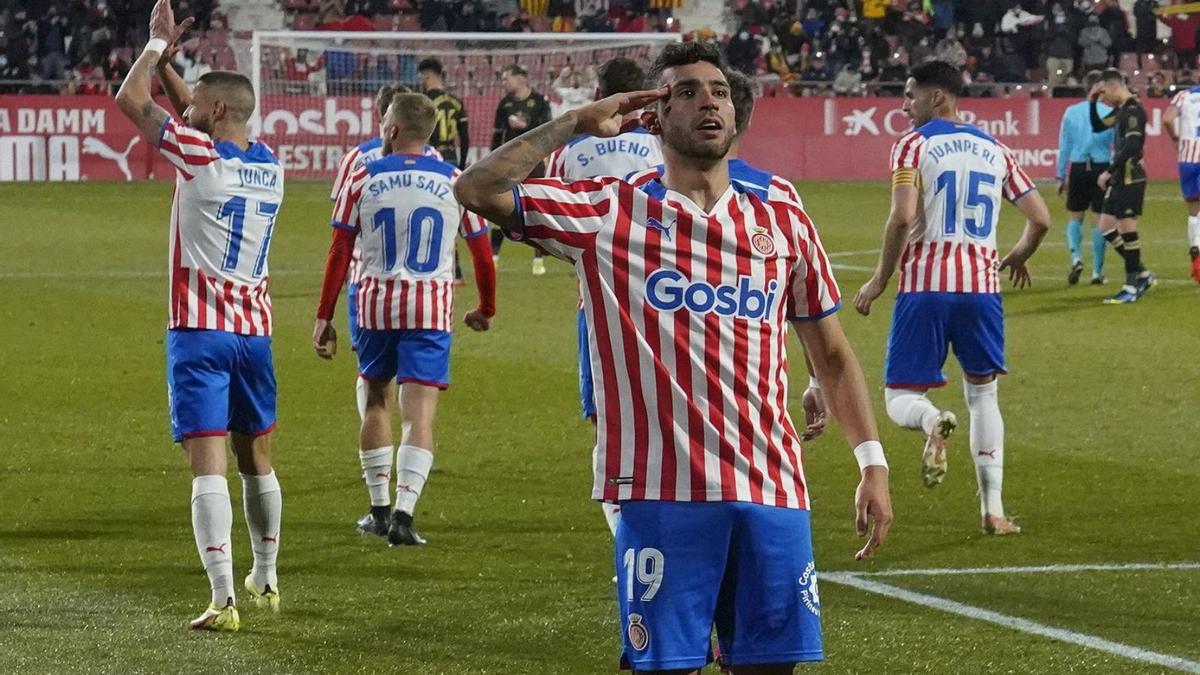 Bustos celebra el gol marcat diumenge passat contra el Lugo a Montilivi. | MARC MARTÍ