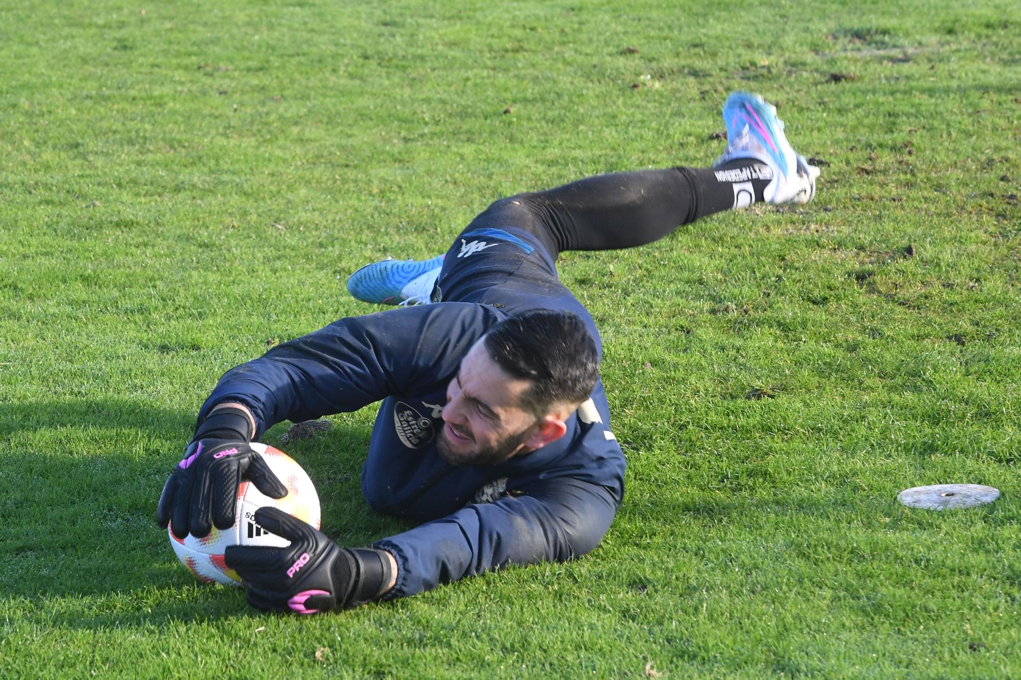 Entrenamiento del Deportivo en Abegondo