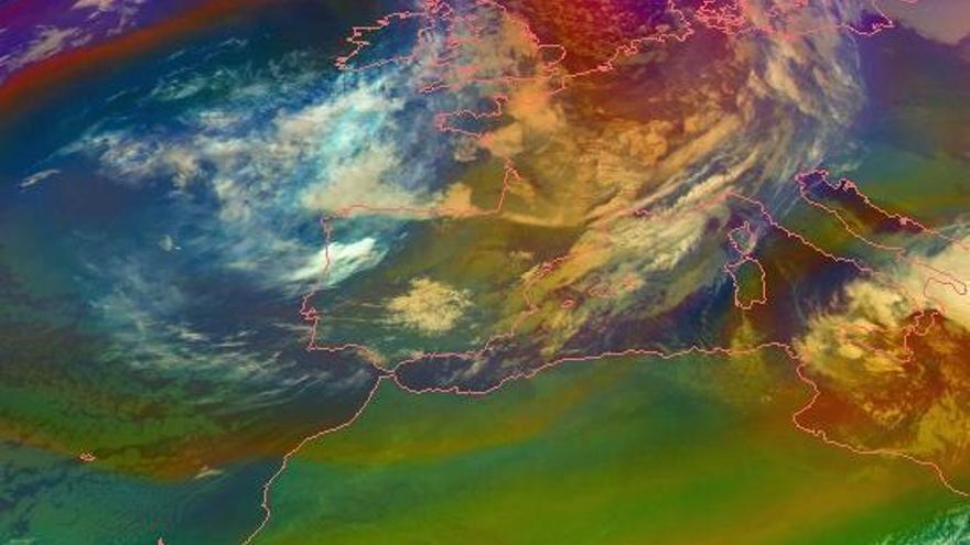 Cielos nubosos y lluvias débiles en el norte y noroeste de Canarias